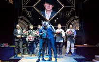 Dương Triệu Vũ hôn Đàm Vĩnh Hưng trong ngày ra mắt album mới
