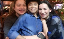 Con gái Phi Nhung về Việt Nam đón Giáng sinh cùng mẹ