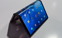 Đối thủ Galaxy Fold và Mate X muốn có thêm nguồn đầu tư