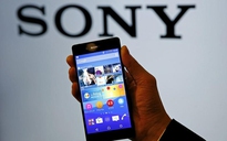 Xperia F - smartphone gập lại đầu tiên của Sony sắp lộ diện