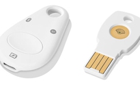 Google hợp tác Yubico tạo USB-C Titan Security Key