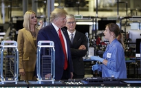Apple được Tổng thống Donald Trump xem xét miễn thuế nhập khẩu