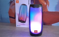 JBL trình làng loa nghe nhạc Pulse 4 và Flip 5 cho mùa lễ hội