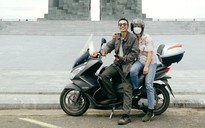 Chàng trai đưa mẹ đi phượt bằng xe máy, mẹ thích thú muốn đi xuyên Việt