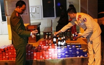 Bắt vụ vận chuyển 179 chai rượu ngoại nhập lậu