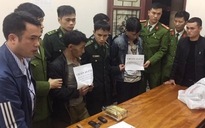 Bắt 2 người Lào tàng trữ 1 kg ma túy đá