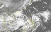 Hai áp thấp nhiệt đới đang gây sóng to, gió lớn trên Biển Đông