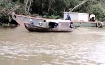 Sóc Trăng: Phát hiện 4 người đi tàu qua sông để né chốt kiểm soát dịch Covid-19