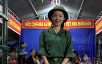 Nữ tân binh xinh đẹp ở Tây Ninh lên đường nhập ngũ