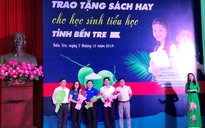 Tặng 31.000 đầu sách, tạp chí cho học sinh