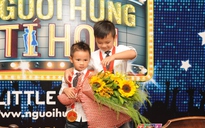 Xác lập kỷ lục Việt Nam: Cặp anh em ruột là nghệ sĩ xiếc nhỏ tuổi nhất