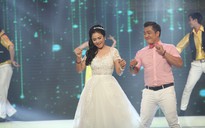 Lý Hùng, Việt Trinh mặc áo cưới lên sân khấu