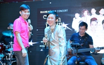 Hoài Linh mặc áo dài tập hát cùng Quang Hà