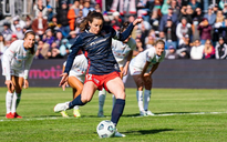 Lee Nguyễn giúp Washington Spirit vô địch bóng đá nữ quốc gia Mỹ