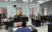 Chủ tịch Khánh Hòa giải thích việc lãnh đạo vắng mặt 100% tại tòa hành chính