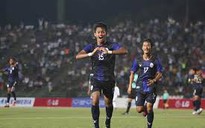 Chủ nhà U.22 Campuchia gây sốc khi vào bán kết Đông Nam Á với ngôi đầu
