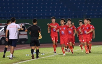 Đương kim vô địch Sông Lam Nghệ An ngã ngựa, bảng A VCK U.15 gay cấn