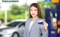 Vietcombank ra mắt thẻ trả trước xăng dầu