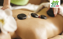 Cách làm nóng đá massage nào vừa nhanh vừa đảm bảo an toàn khi sử dụng?