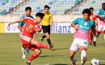 Công Phượng và TP.HCM đổi lịch AFC Cup né Tết Bunpimay của Lào