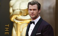 'Thần Sấm' Chris Hemsworth bất ngờ xuất hiện trong chương trình dự báo thời tiết