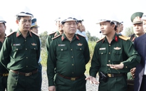 Đại tướng Ngô Xuân Lịch kiểm tra dự án tại sân bay Đà Nẵng
