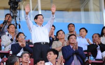 Nguyên Chủ tịch nước Nguyễn Minh Triết dự lễ khai mạc VCK U.21