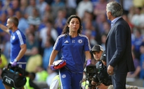 Mourinho ‘trảm’ bác sĩ xinh đẹp của Chelsea