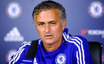HLV Mourinho tự tin sẽ không bị Chelsea sa thải