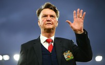 Stoke - M.U: Van Gaal hồi hộp đợi quà