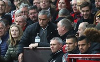 CĐV M.U đòi sa thải Mourinho chỉ sau 10 trận ở Premier League