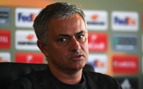 Mourinho khích Everton đá tấn công