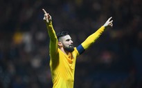 Giroud lại giải cứu Arsenal ở Cúp FA