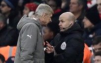 Arsenal 'méo mặt' khi HLV Wenger nhận án phạt nặng