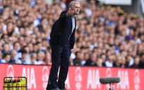 HLV Mourinho thừa nhận M.U không còn tha thiết giải Ngoại hạng Anh nữa
