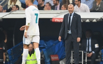Ronaldo trở lại, Real Madrid vẫn thua đau trên sân nhà
