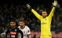 Donnarumma, đừng rơi nước mắt mà hãy đưa ra quyết định!