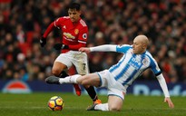 M.U 2-0 Huddersfield: Sanchez có bàn đầu tiên cho 'Quỷ đỏ'