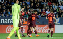 Messi đón con chào đời, Barcelona vẫn có 3 điểm