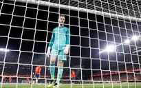 'Thảm họa' De Gea khiến Tây Ban Nha đứt mạch 27 trận bất bại