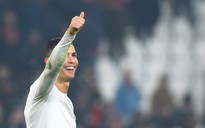 Ronaldo 'rủ rê' Messi đến Serie A