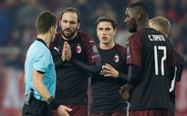 AC Milan bị đá văng khỏi Europa League