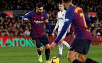Messi giúp Barcelona tránh khỏi trận thua trước Valencia