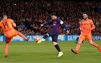 Champions League: Messi giúp Barcelona đè bẹp Lyon ở lượt về vòng 1/8