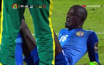 Thủ thành Senegal khiến CAN 2017 dậy sóng sau pha câu giờ lộ liễu