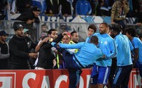 Patrice Evra đối mặt án phạt cấm thi đấu dài hạn vì cú đá kung-fu