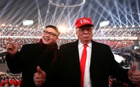 Tổng thống Donald Trump và nhà lãnh đạo Kim Jong-un bị... mời ra khỏi khán đài lễ khai mạc Olympic mùa đông 2018