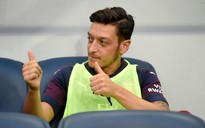 Đức lo ngại 'scandal Ozil' đe dọa việc đăng cai EURO 2024