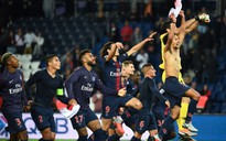 Ligue 1: PSG thiết lập kỷ lục toàn thắng trong ngày “mưa thẻ đỏ”