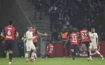 Ligue 1: PSG lại bị trì hoãn bữa tiệc đăng quang sau trận thua tơi bời